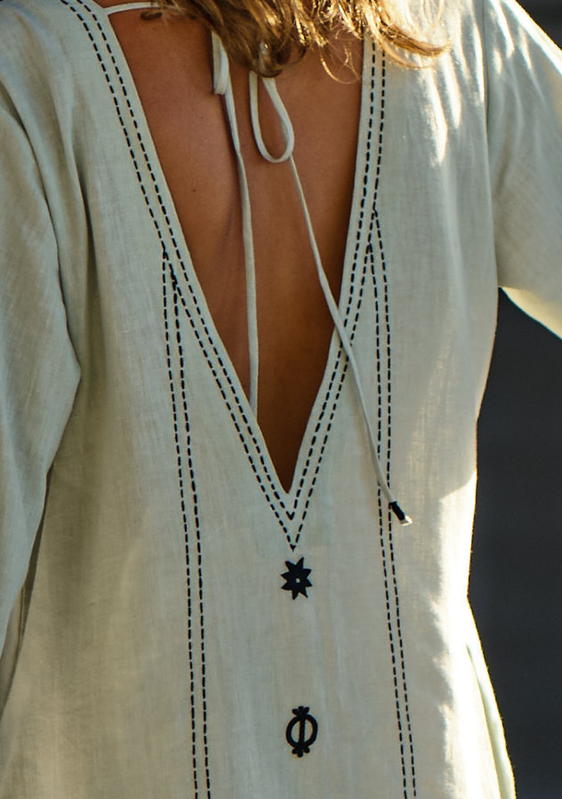 Linen Embroidered Coriander Kaftan