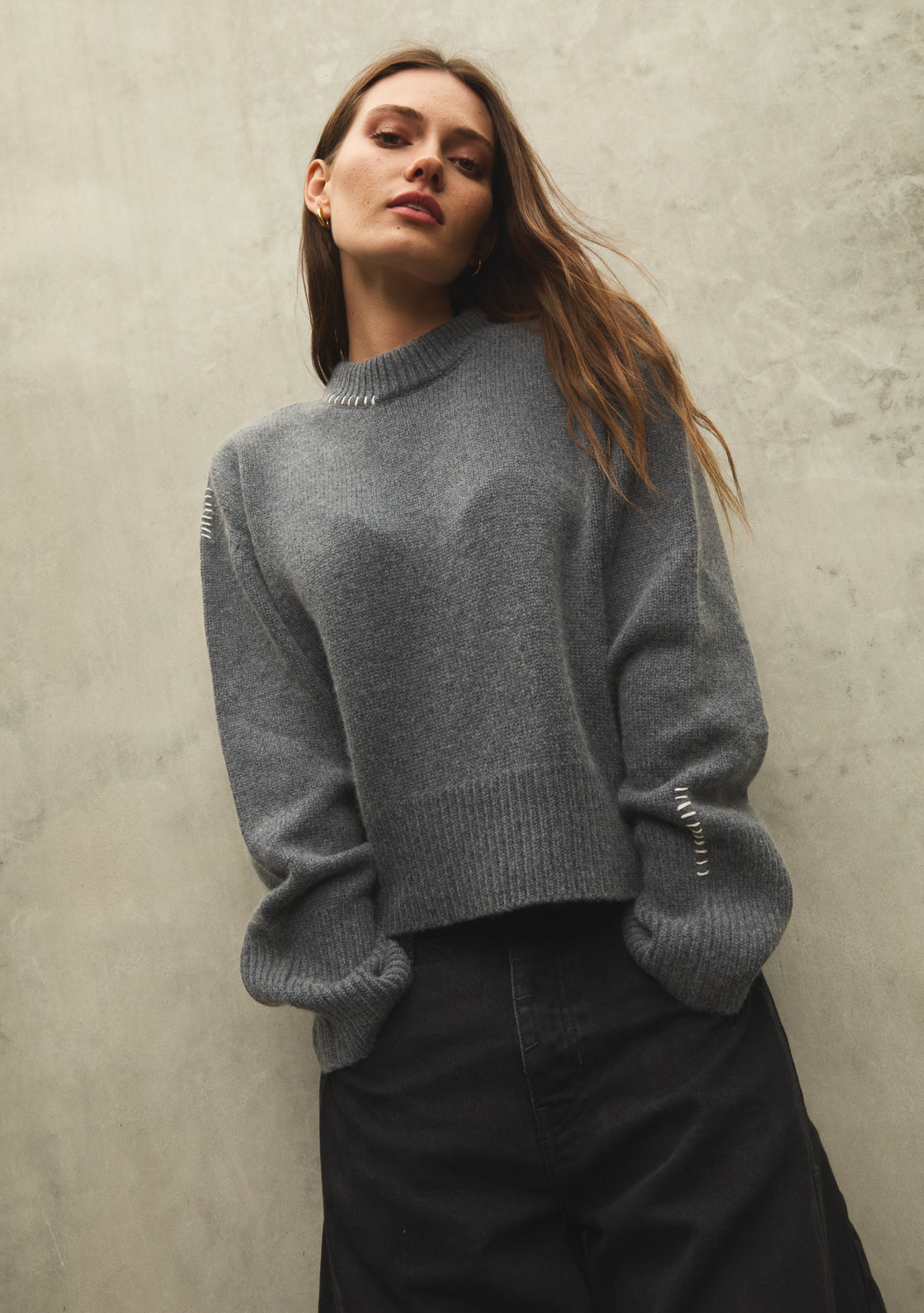 Cashmere Cedar Sweater - Charcoal