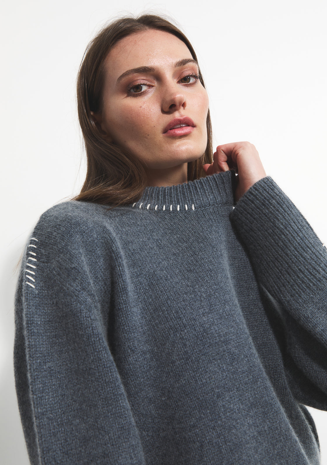 Cashmere Cedar Sweater - Charcoal