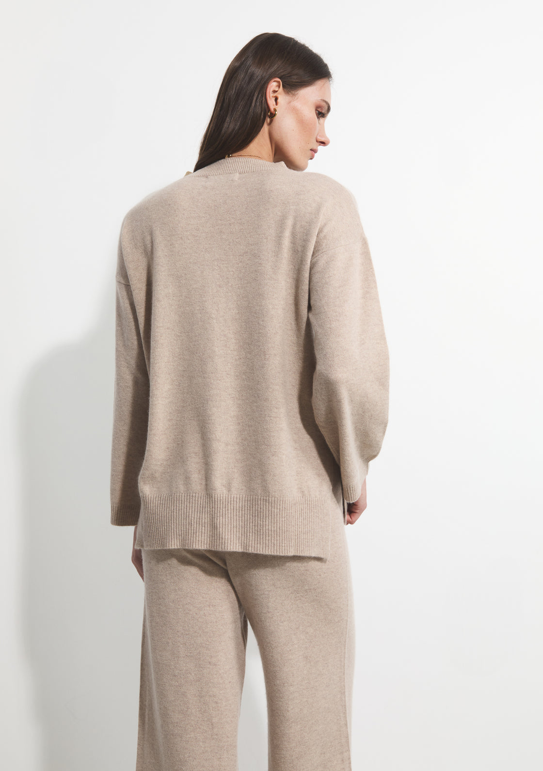 Cashmere Holly Sweater - Almond