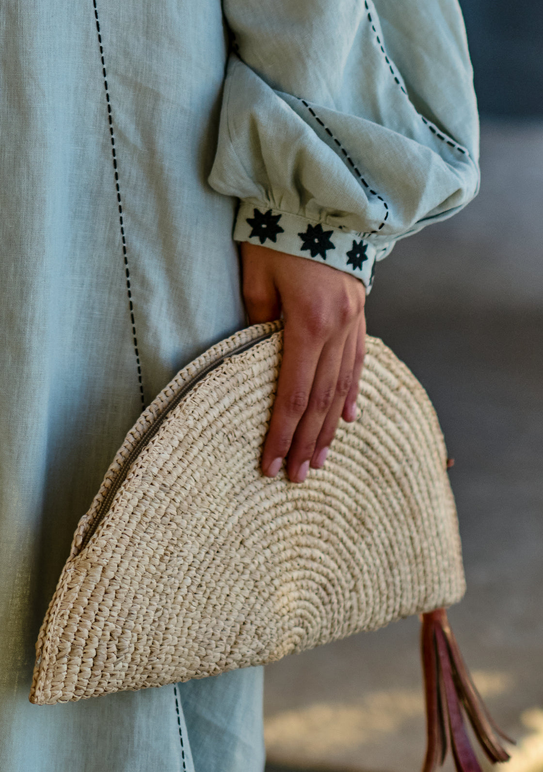 Luna Raffia Clutch - Sand